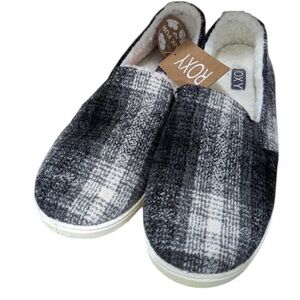 Roxy Fur Monochrome Knit Slip-On Shoes